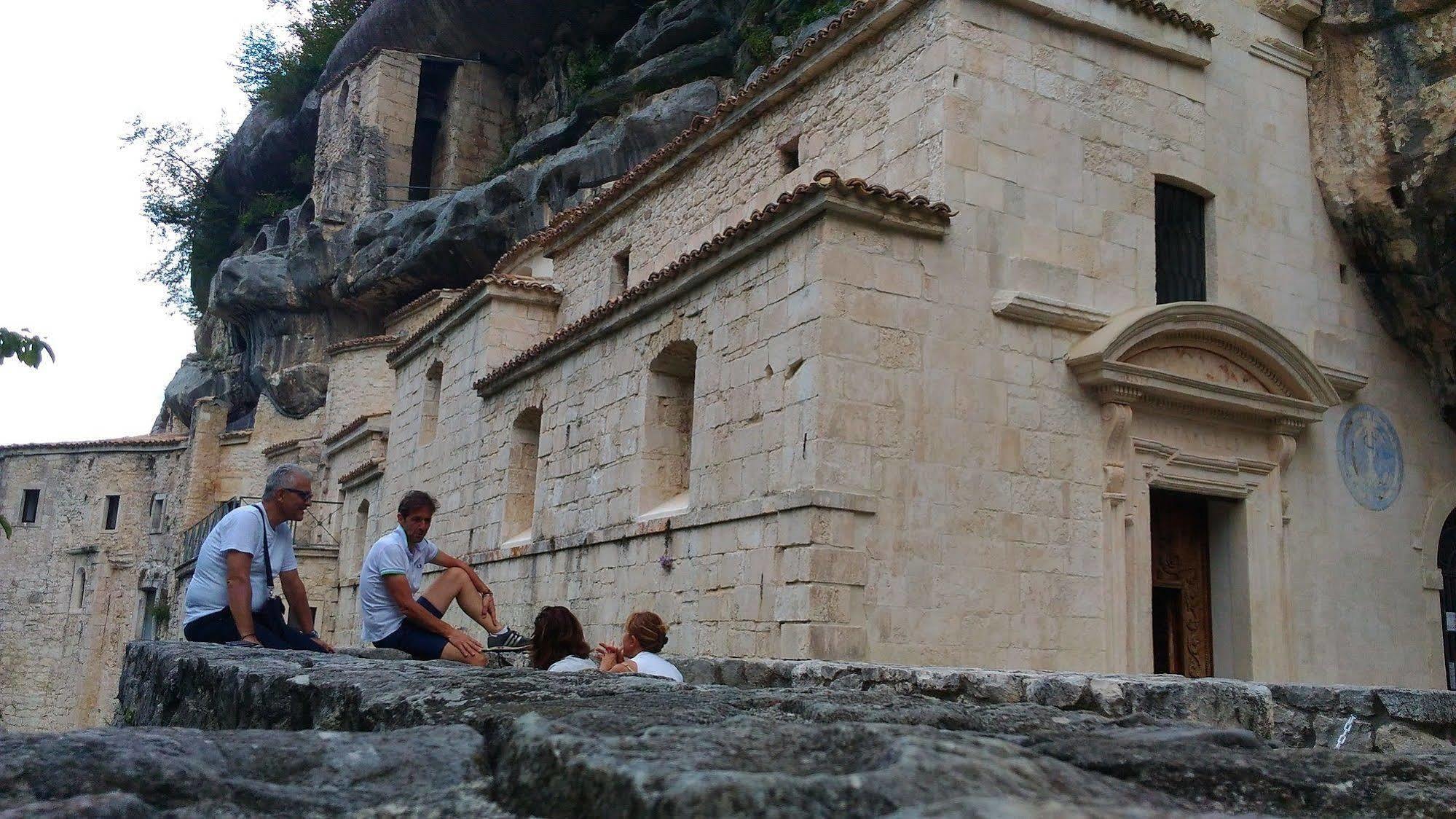 Le Pietre Ricce B&B Roccamontepiano Dış mekan fotoğraf